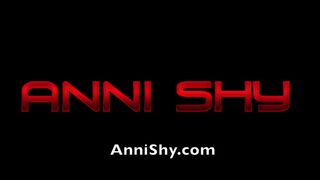 Teen Milf Fingers Her Ass While Masturbating and Squirts On Bed for a Hard Female Orgasm