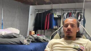 LOVE TYING MY BALLS UP ???? // ONLYFANS @ WTFCHARLEY